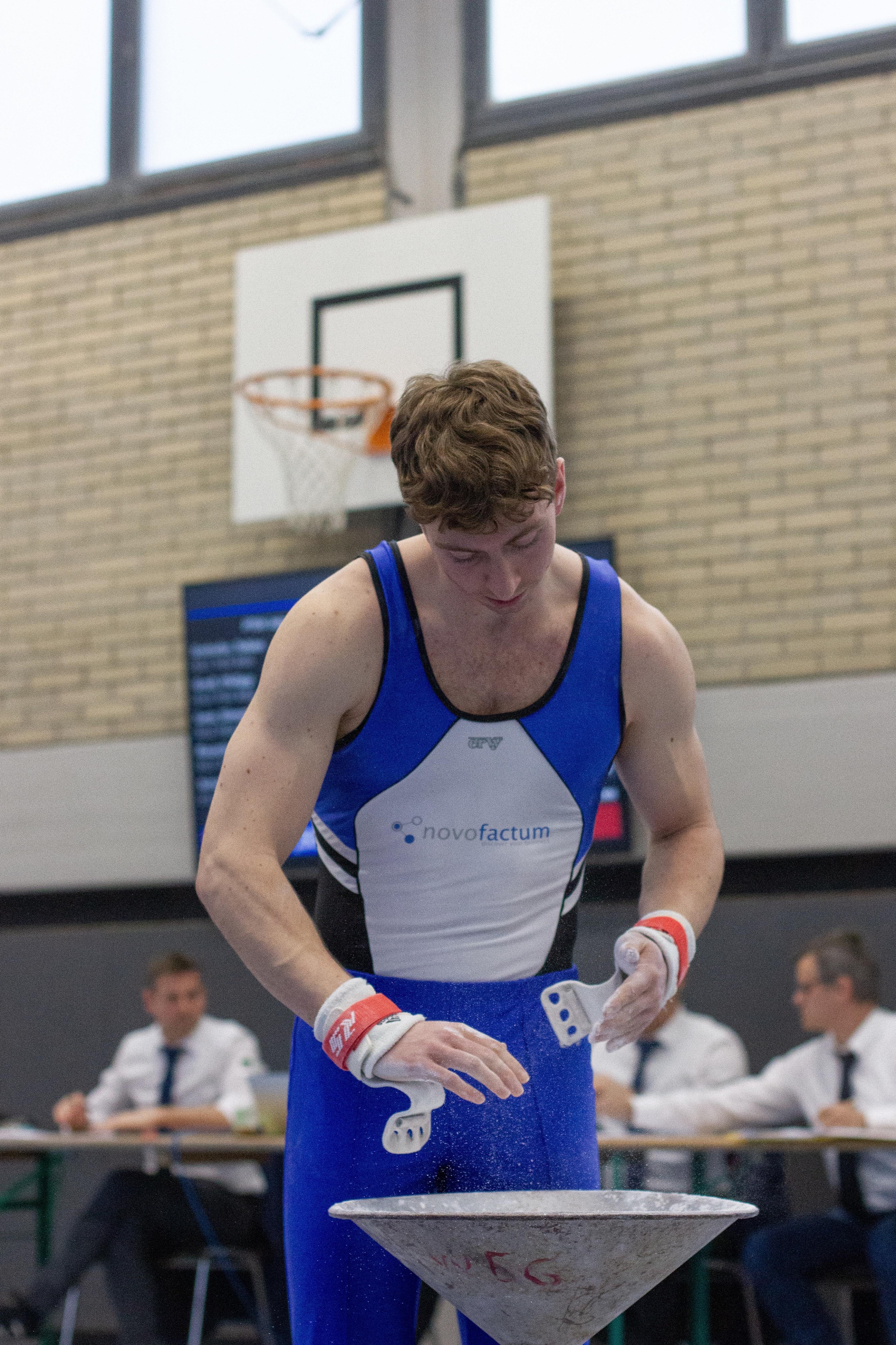 Volle Konzentration vor der Übung