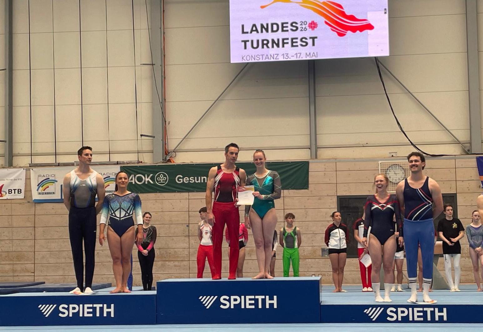 Siegerehrung beim Mixed-Wettkampf AK30+